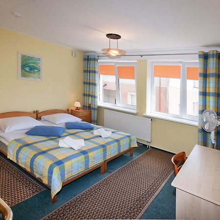 פלאנגה Info Hotel Apartments חדר תמונה